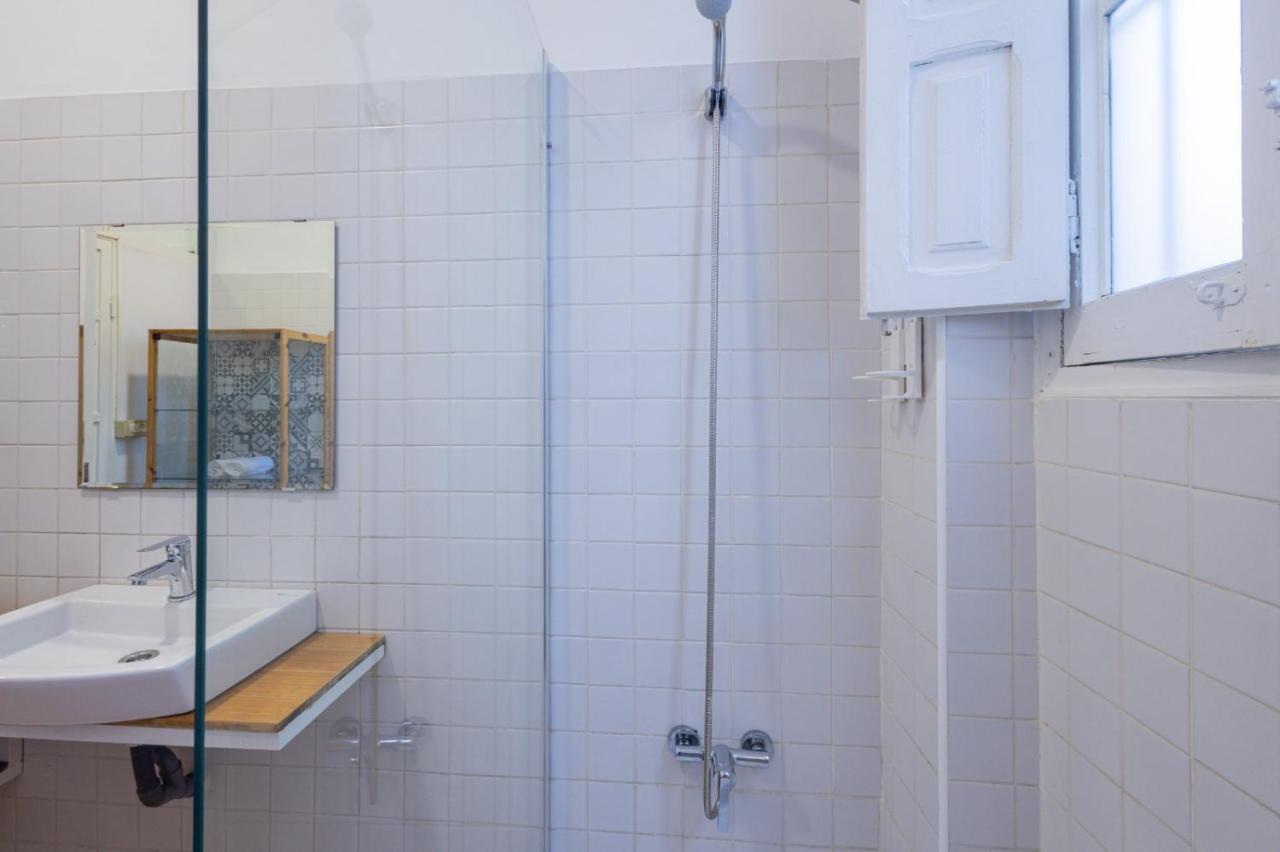 Florit Flats - The Vella Apartment Валенсия Екстериор снимка