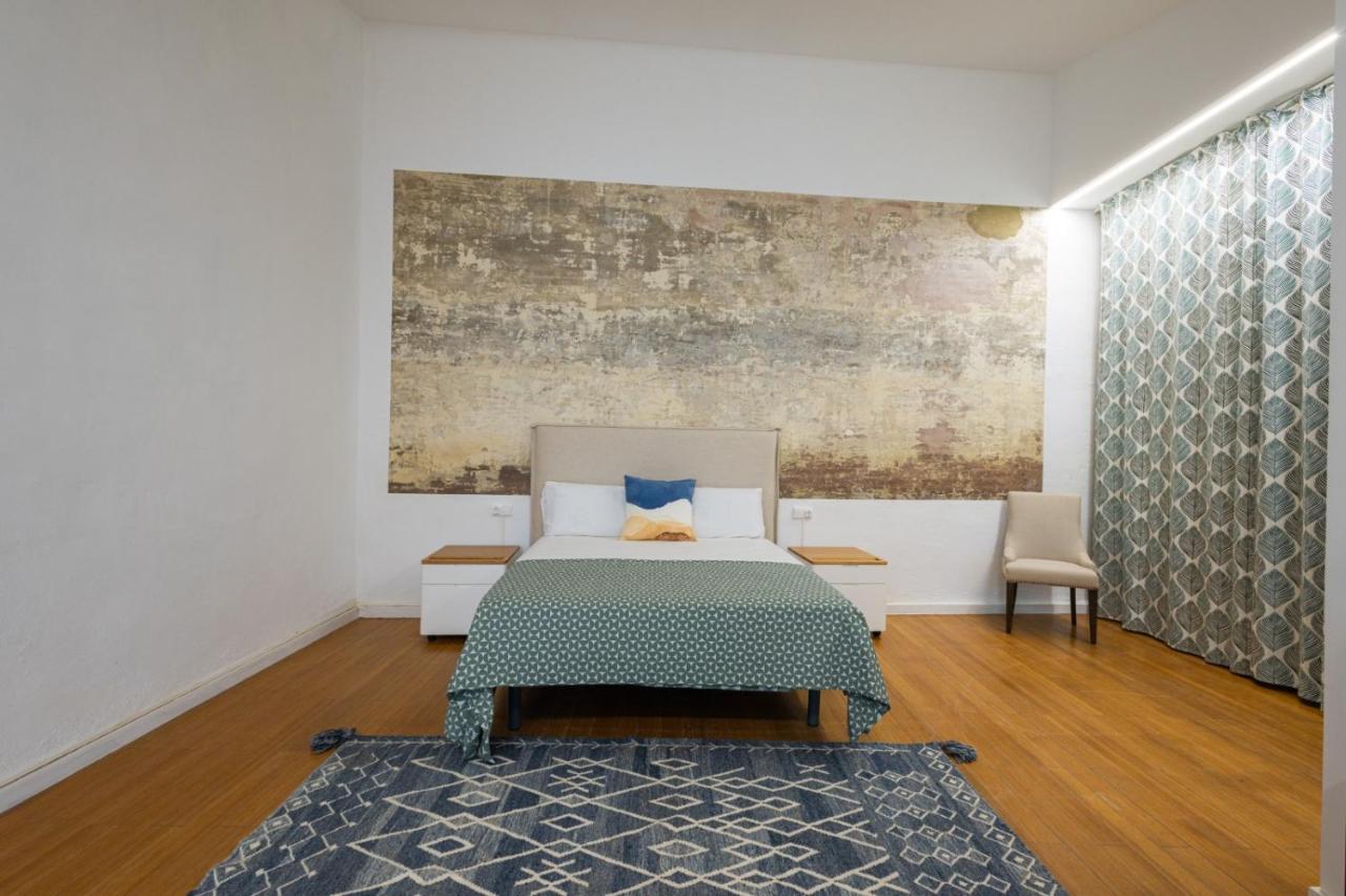 Florit Flats - The Vella Apartment Валенсия Екстериор снимка