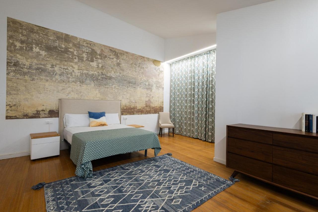 Florit Flats - The Vella Apartment Валенсия Екстериор снимка